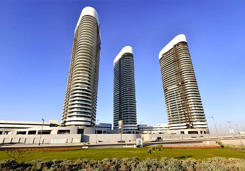 تجهيز وتأهيل الأبراج